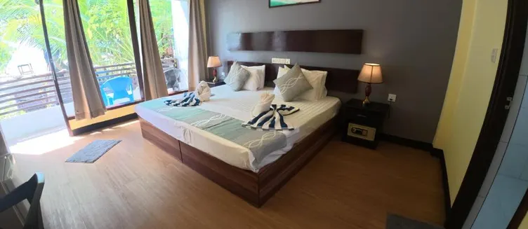 Фото отеля Liberty Guest House Maldives