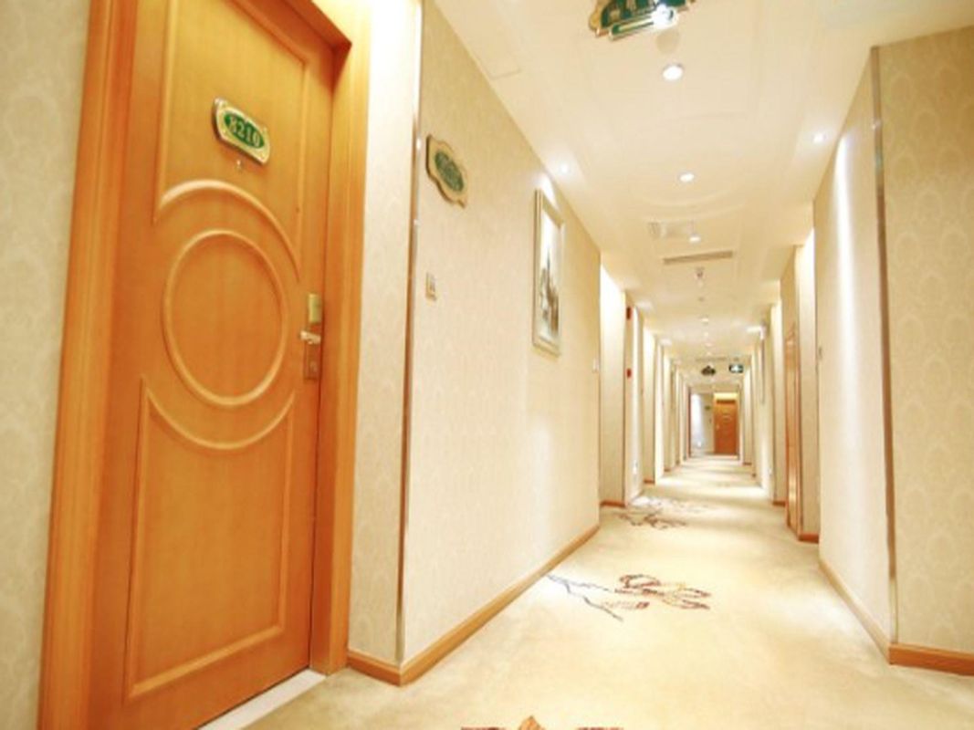 Vienna Hotel - Guangzhou South Railway Station Branch фото 18