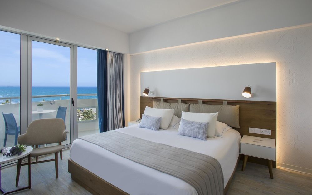 Lordos Beach Hotel & Spa фото 112