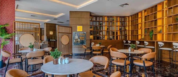 Фото отеля Ramada Plaza Izmir