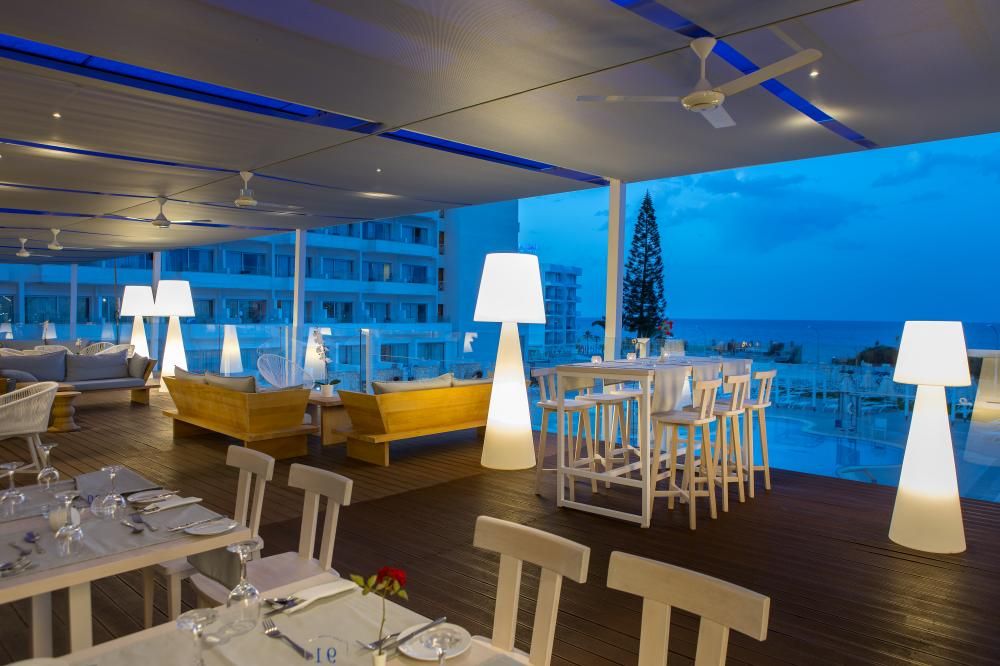 Odessa Beach Hotel фото 40