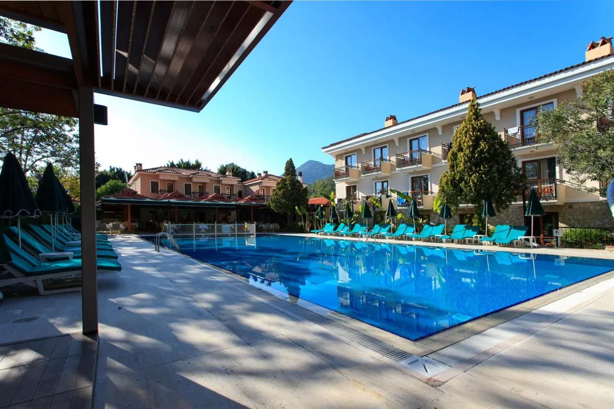 Perdikia Beach Hotel фото 2