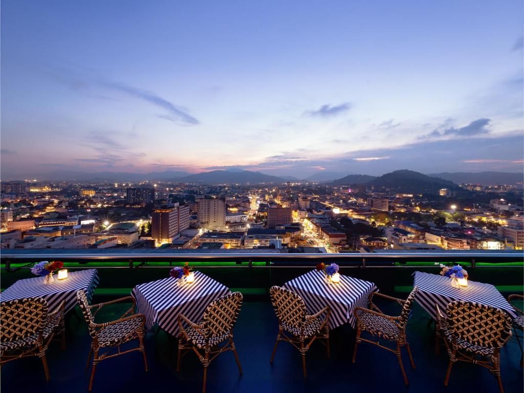 Royal Phuket City Hotel фото 72