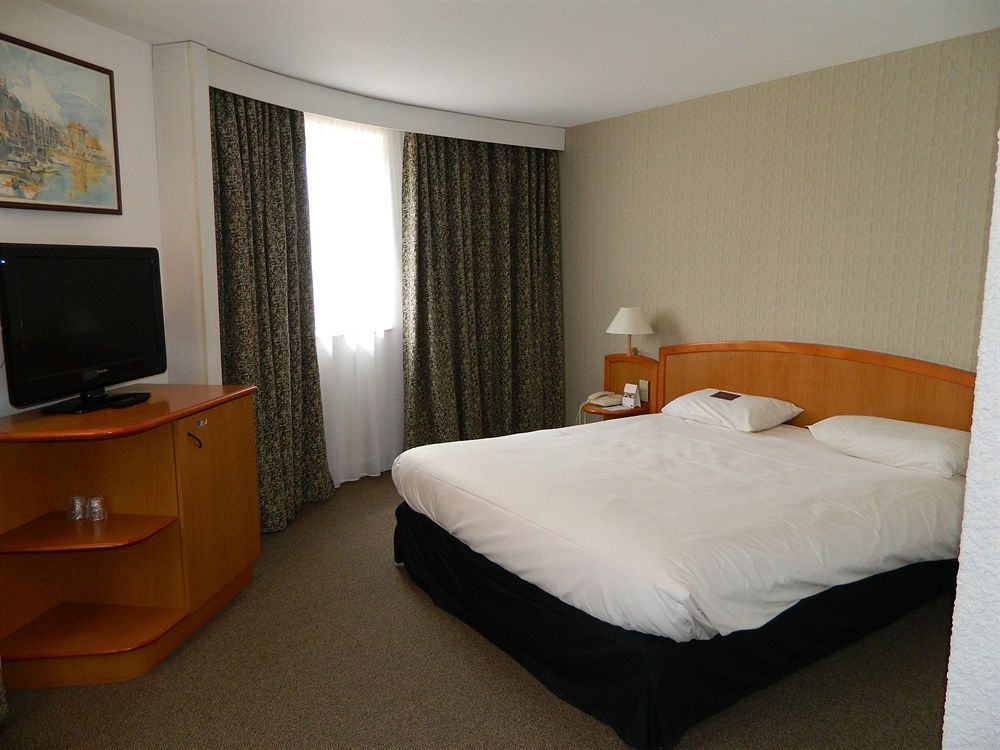 Hotel Mercure Le Havre Bassin du Commerce фото 39