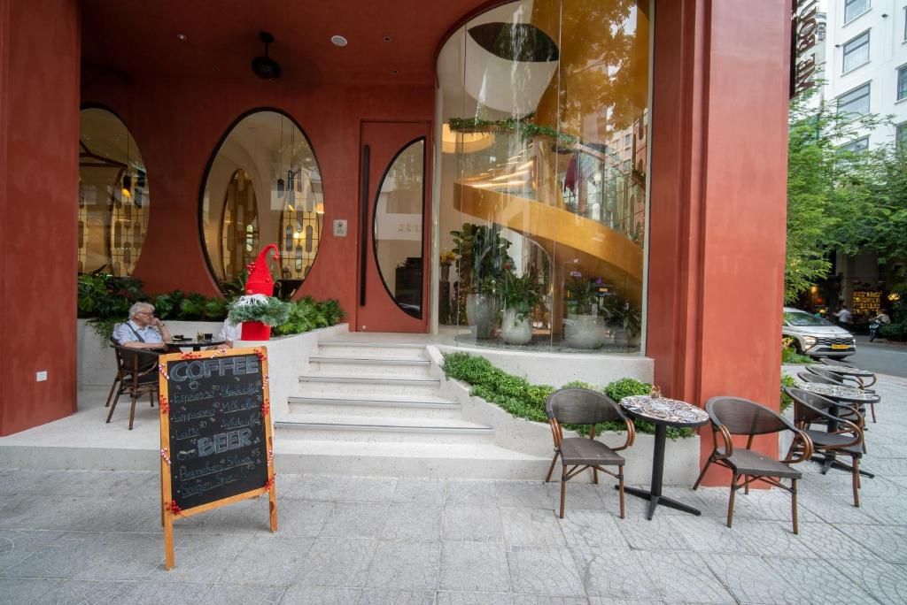 Me Saigon Boutique фото 29