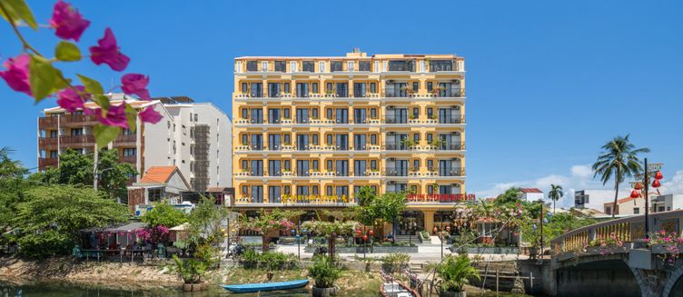 Фото отеля Hoi An Babylon Luxury Hotel & Spa