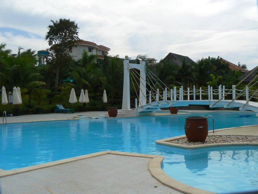 L'Azure Resort and Spa фото 5