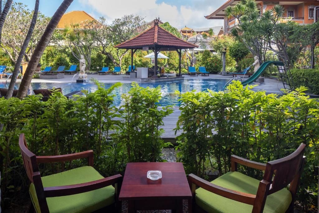 Adi Dharma Hotel Kuta фото 28