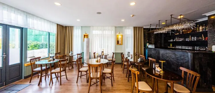 Фото отеля Triana Hotel