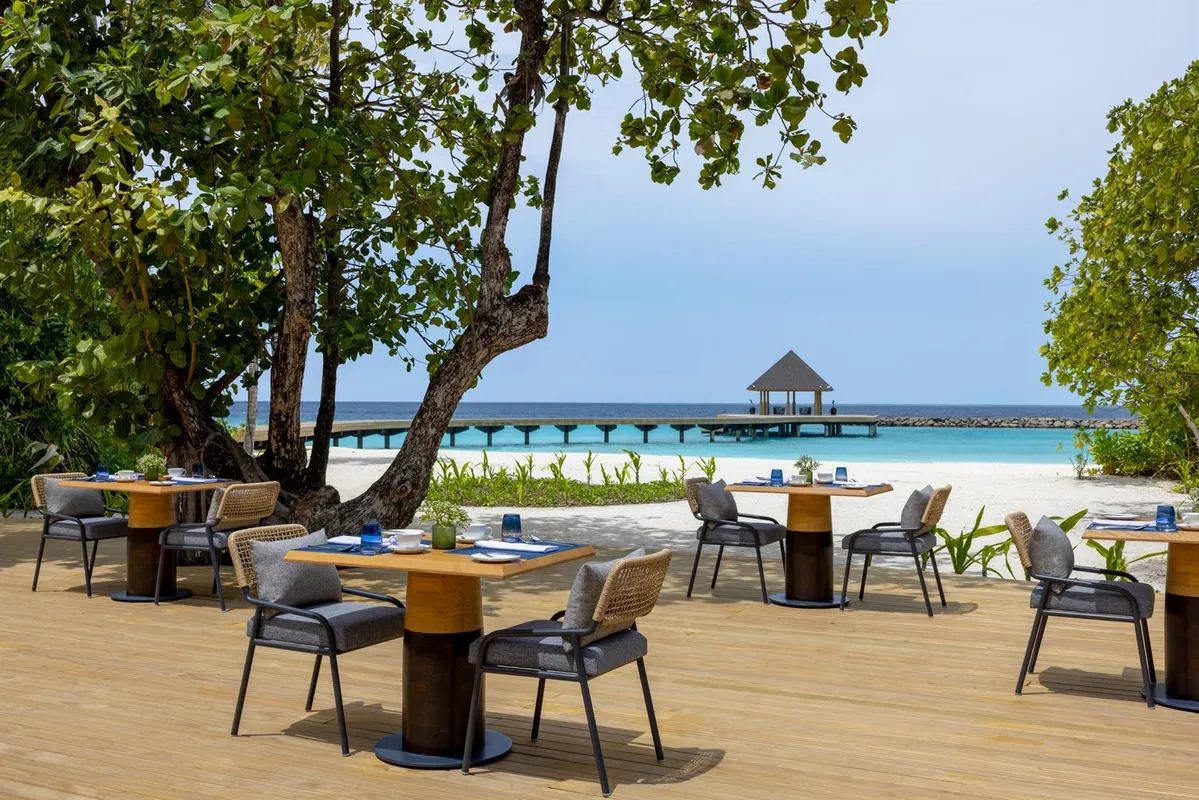 Avani+ Fares Maldives Resort фото 11
