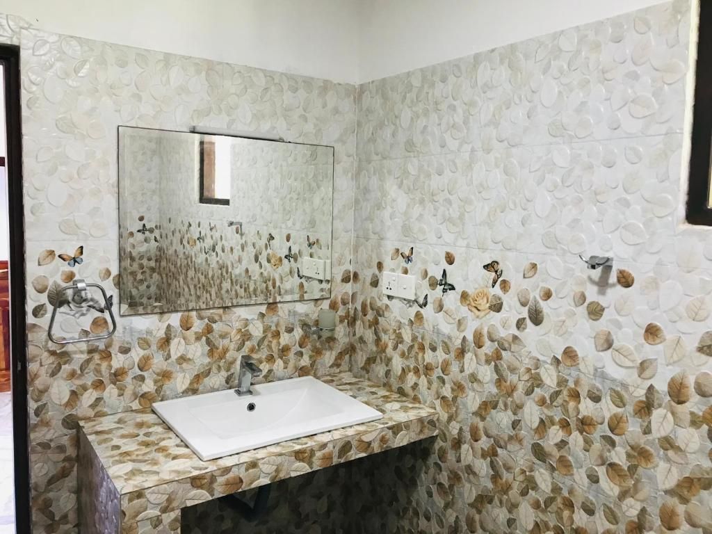 Guest House «Insy Villa Guest House» фото 18