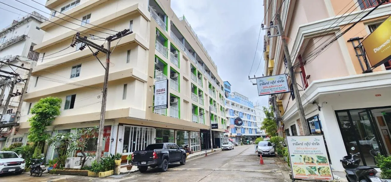 Issara Patong Beach фото 12