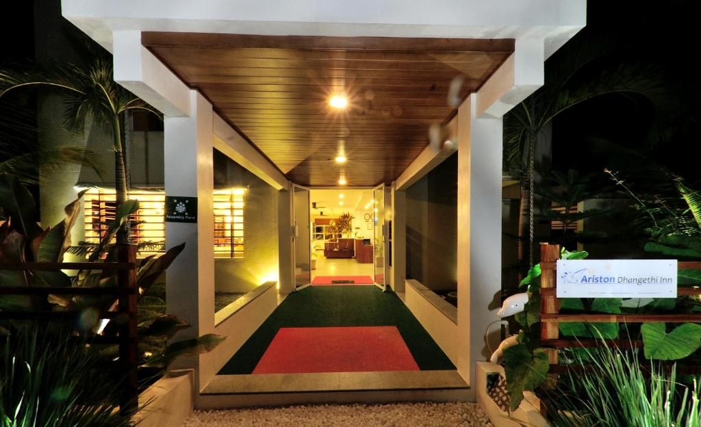 Ariston Dhangethi Inn фото 17