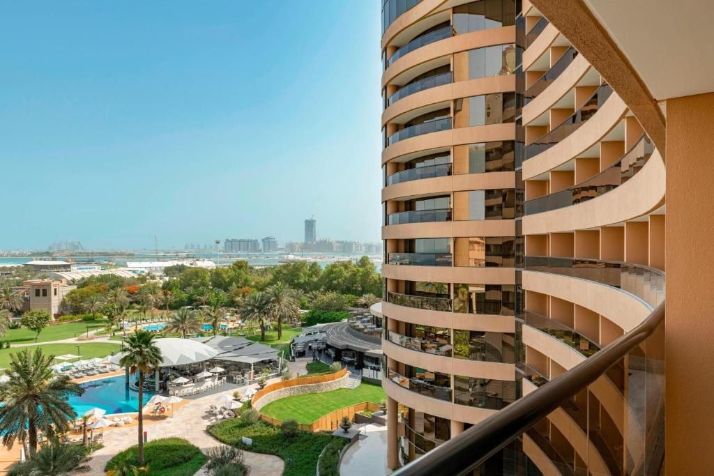 Le Royal Meridien Beach Resort & Spa фото 86