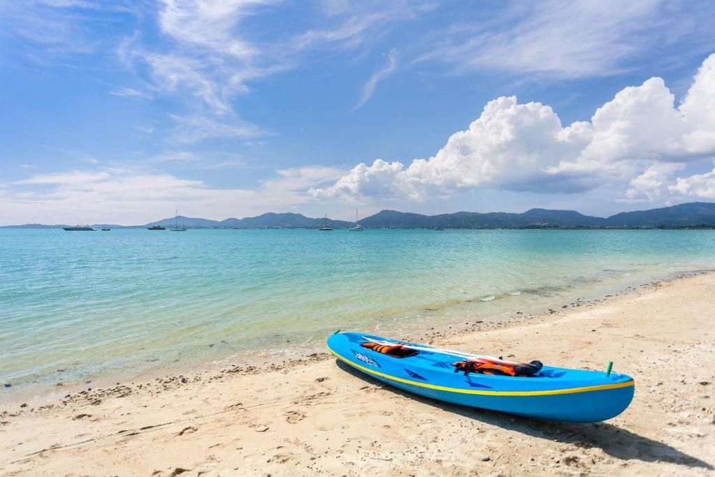 By The Sea Phuket Beach Resort фото 24