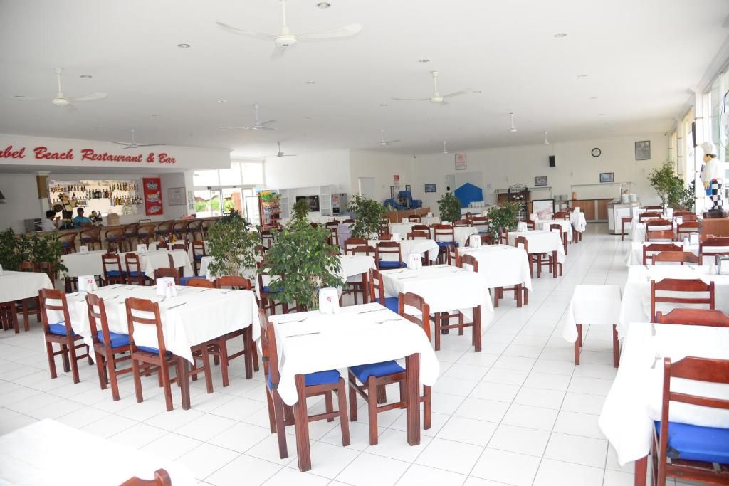 Karbel Beach Hotel фото 30