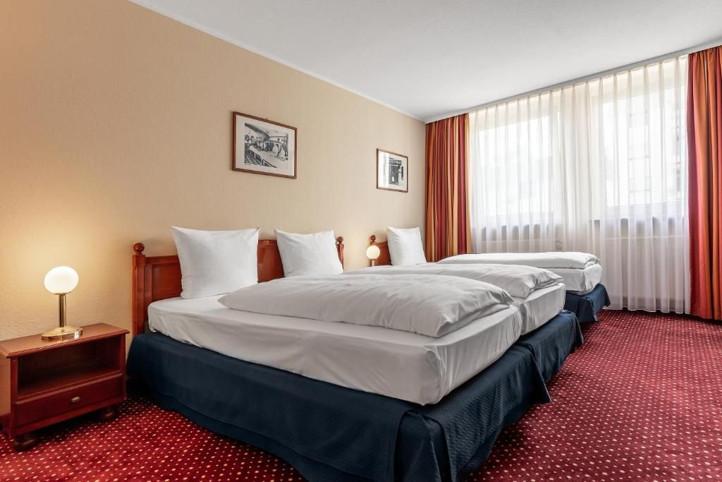 AZIMUT Hotel Nuremberg фото 10