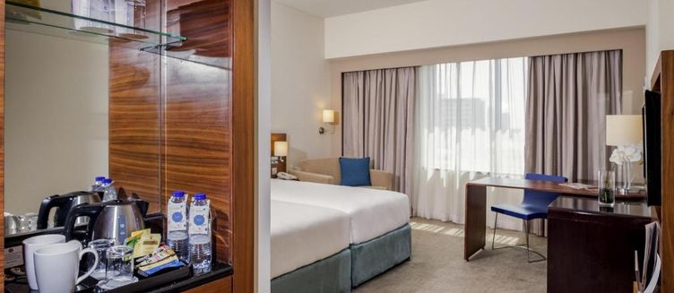 Фото отеля Novotel Hotel Deira City Centre