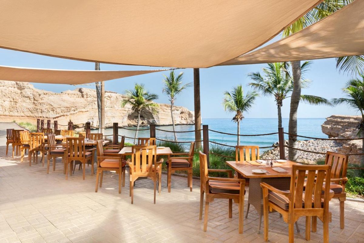 Al Husn Hotel Muscat (Adults Only) фото 12