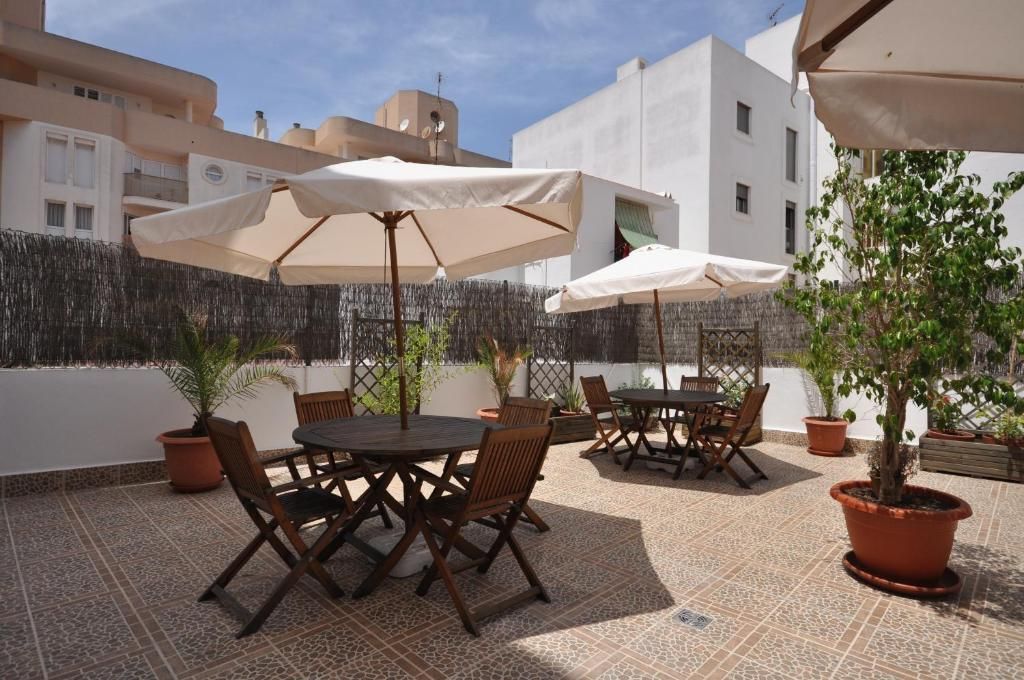 Хостел «Hostal Europa Punico» фото 3