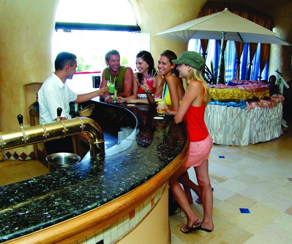 Yasmine Beach Hotel фото 7