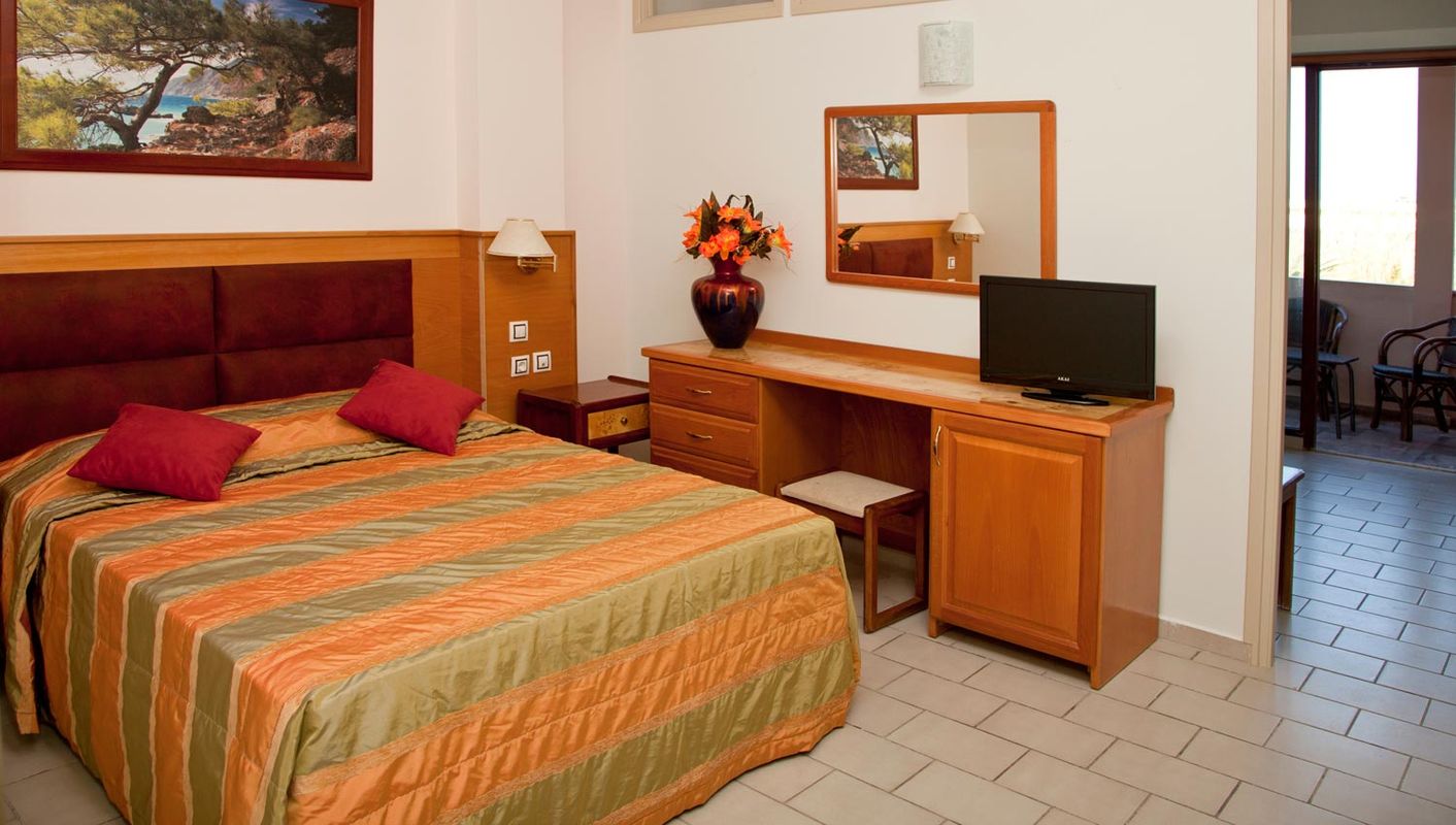 May Beach Hotel фото 55