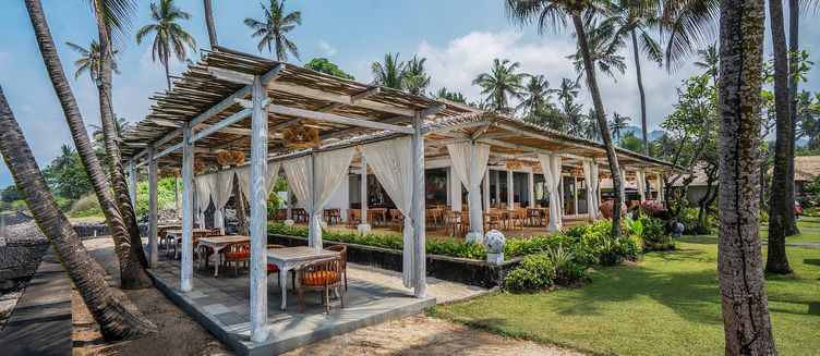 Фото отеля Nirwana Beach & Resort Candidasa