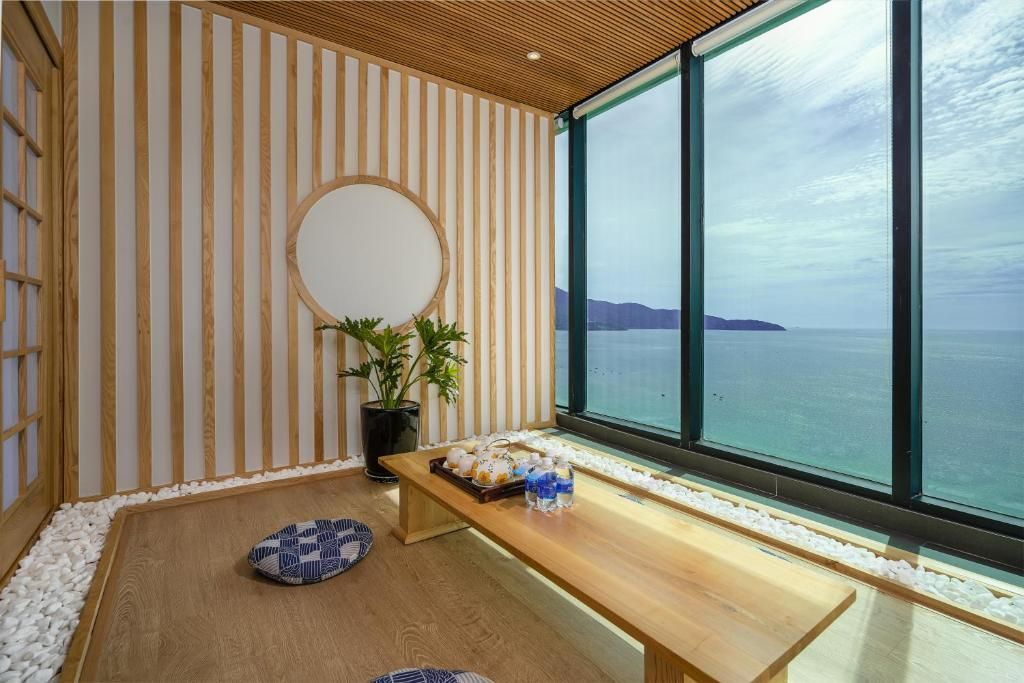 Sala Danang Beach Hotel фото 10