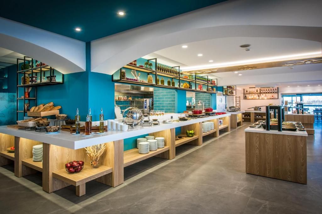 Infinity Blue Boutique Hotel & Spa - Adults Only фото 12