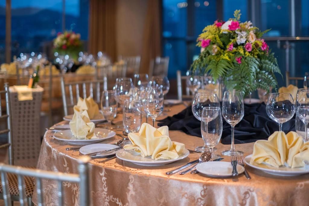 Golden Prince Hotel & Suites фото 10
