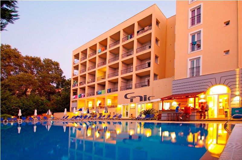 CNic Hellinis Hotel фото 2