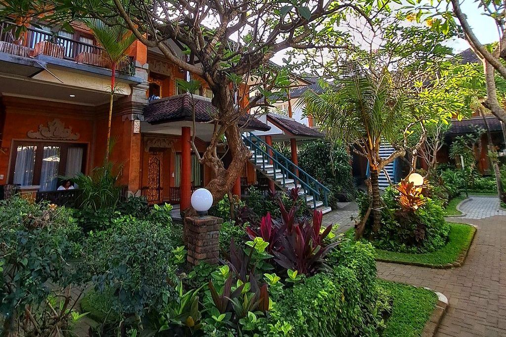 Swastika Bungalow фото 8