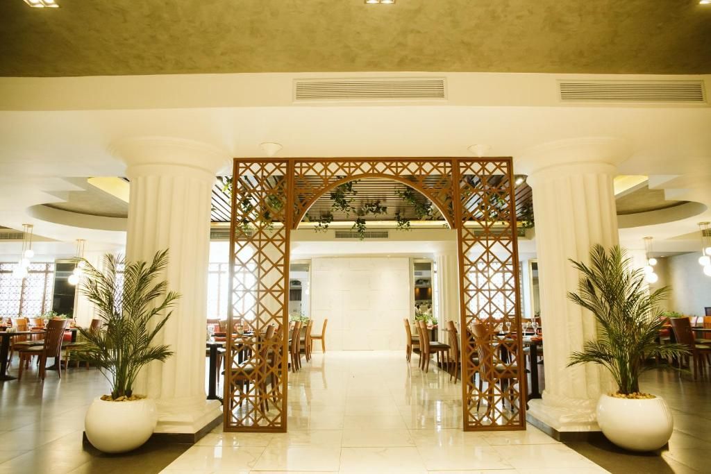 Pyramisa Suites Hotel Cairo фото 19