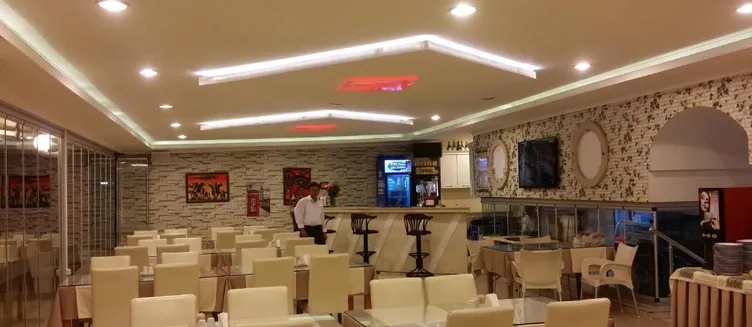 Фото отеля Berlin