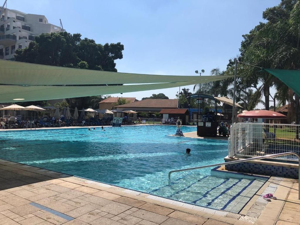 Kfar Maccabiah Hotel & Suites фото 47
