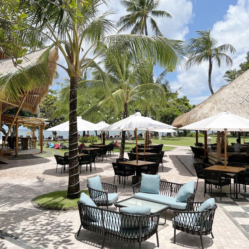 Nusa Dua Beach Hotel & Spa фото 96