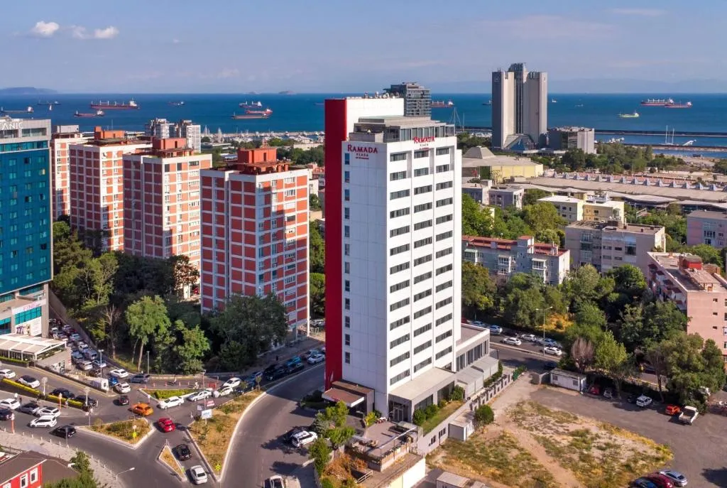 Ramada Plaza by Wyndham İstanbul Ataköy фото 0