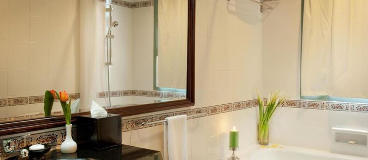 Фото отеля Diamond Westlake Suites