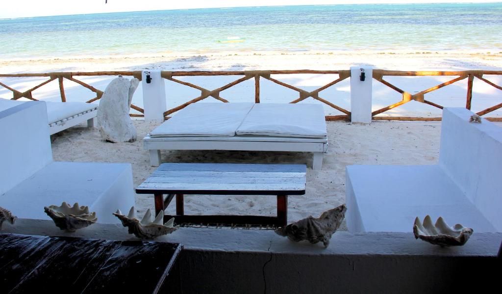 Makuti Beach Bungalows фото 24