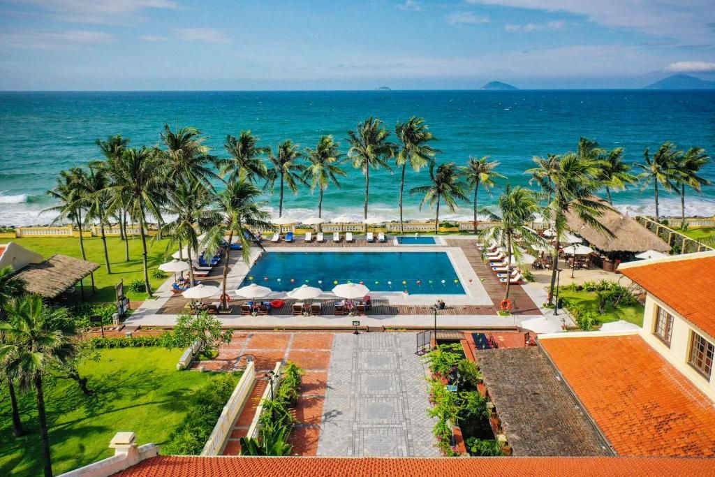 Victoria Hoi An Beach Resort & Spa фото 34