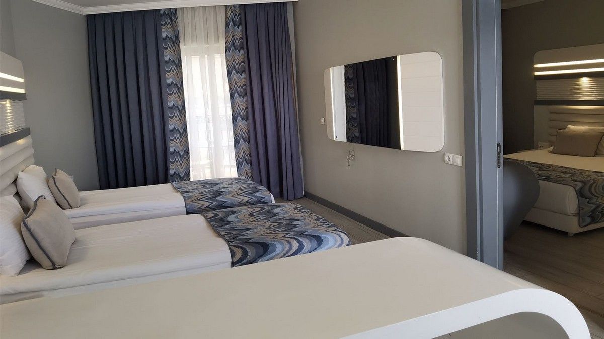 Blue Marlin Deluxe Spa & Resort фото 4