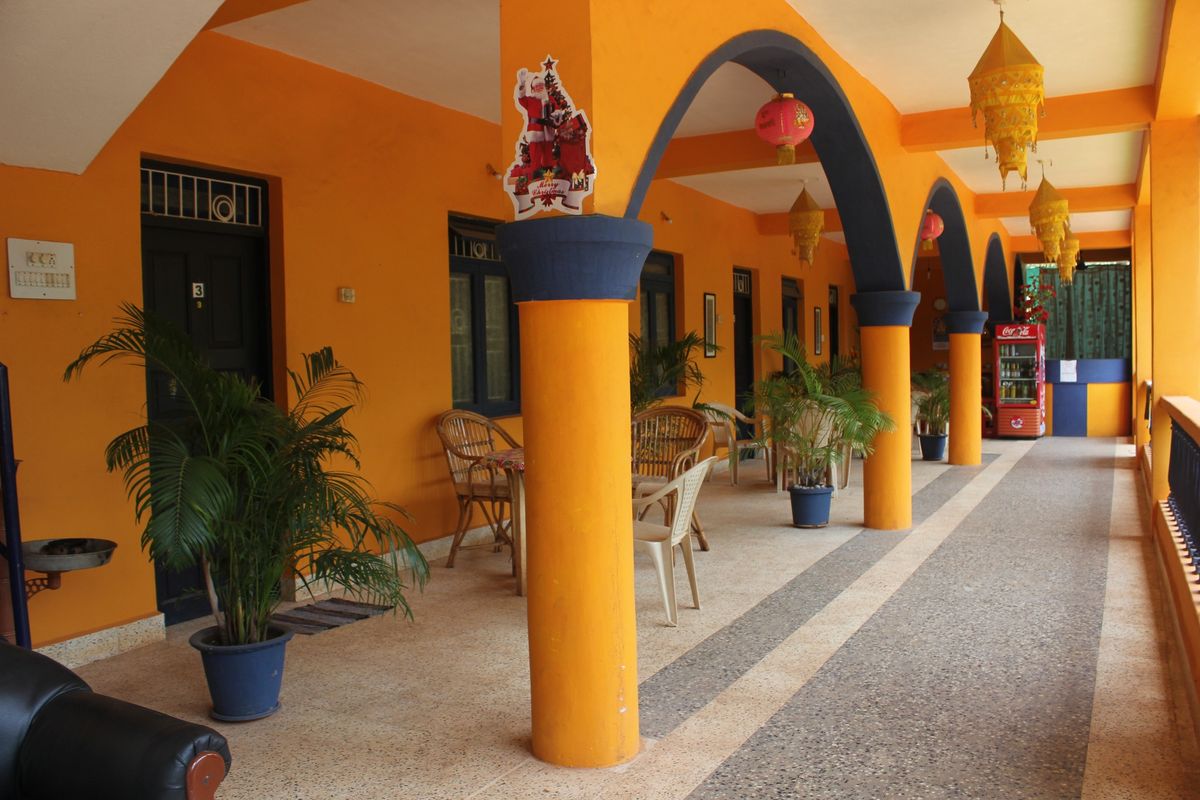 Bens Inn Guest House фото 8