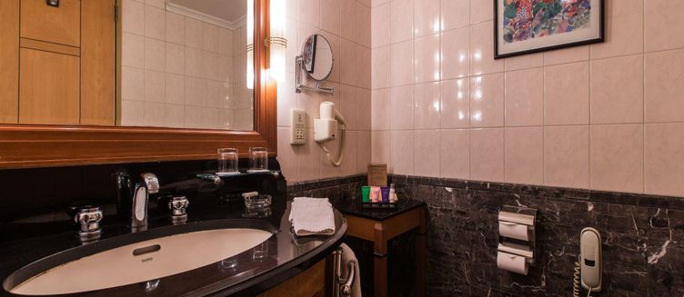 Фото отеля Ruishi Hotel Dalian