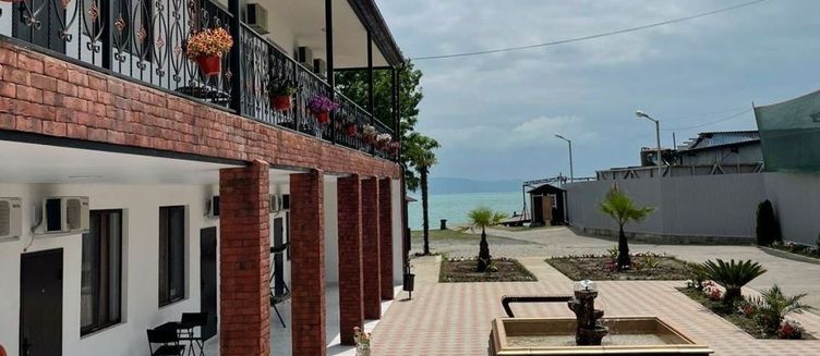 Фото отеля Сухумская Бухта