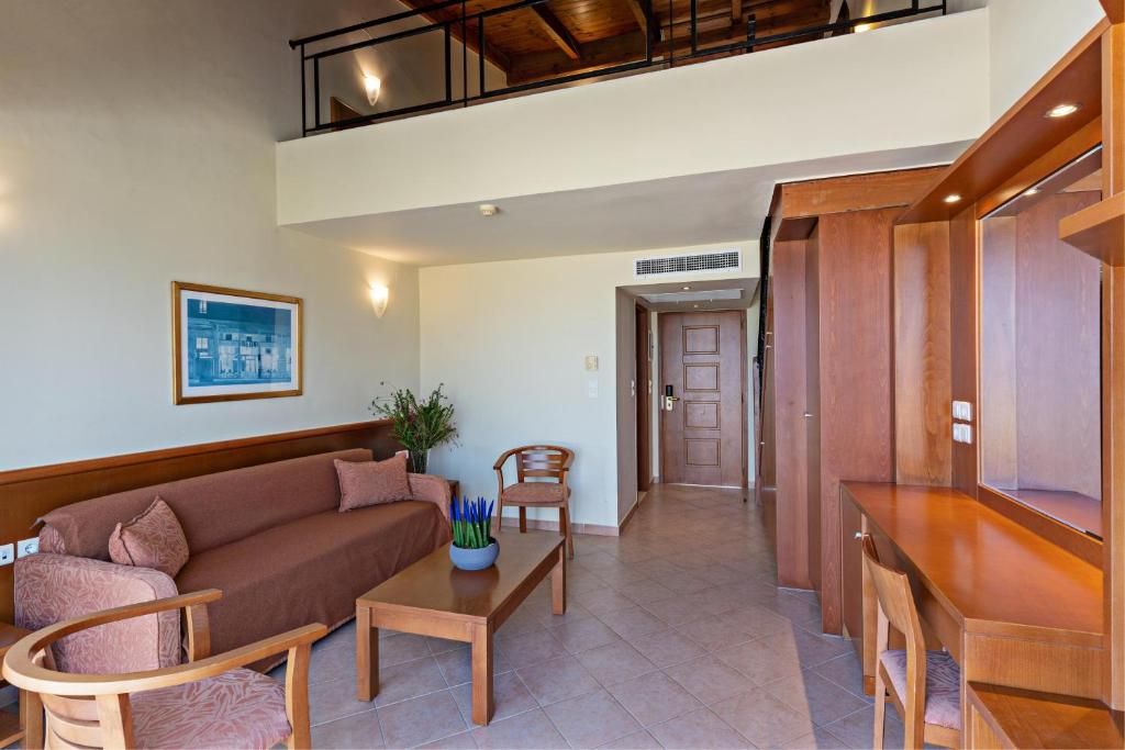 Hydramis Palace Beach Resort фото 72