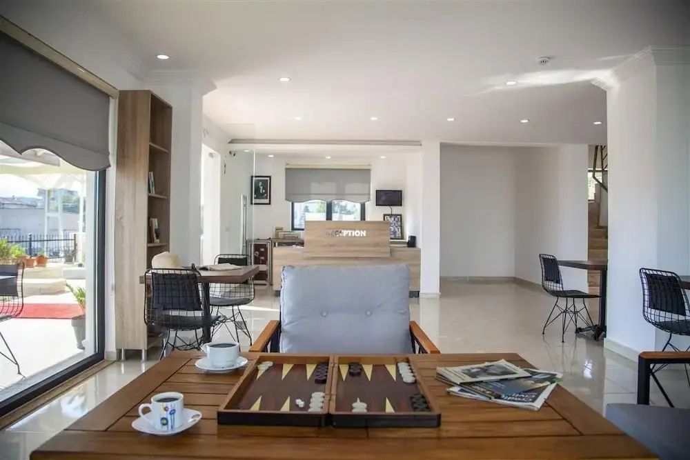 Demyra Boutique Hotel фото 1