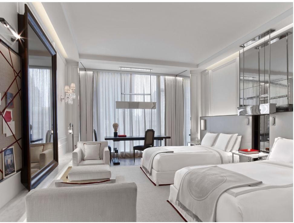 Baccarat Hotel and Residences фото 20