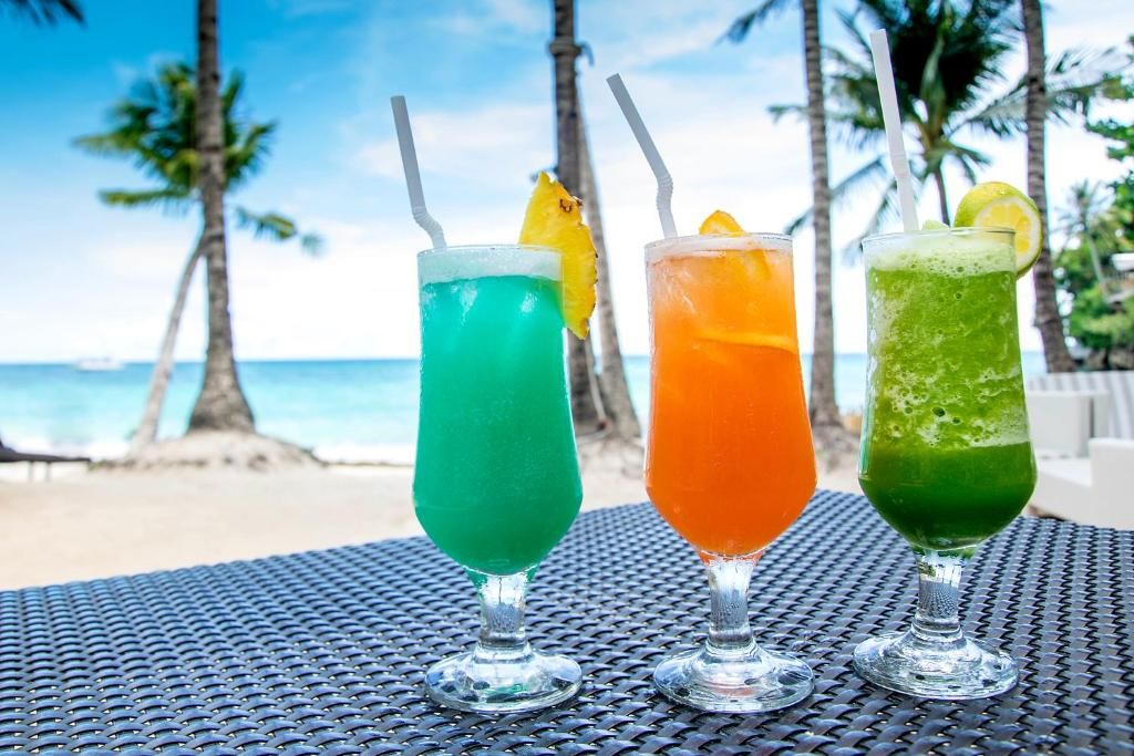 Microtel by Wyndham Boracay фото 31