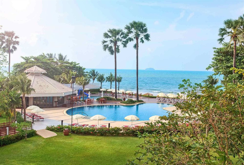 Novotel Rayong Rim Pae Resort фото 34