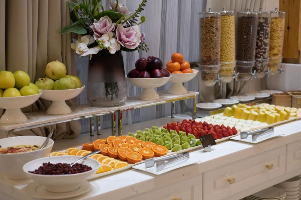 Lotte City Hotel Tashkent Palace фото 21